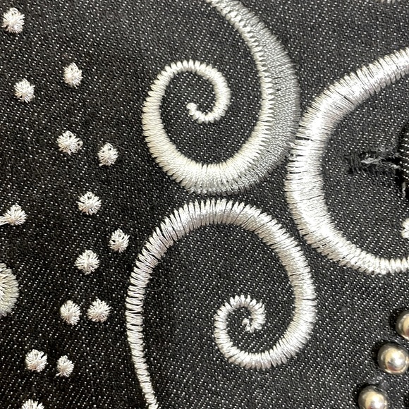 Beautiful Embroidered Black Jeans Blazer Size 10 - Picture 6 of 7